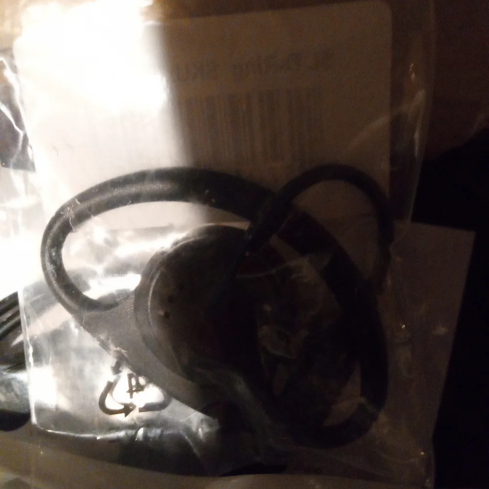 For swivel earpiece with pit and slim plug, 45 spring clip kits, 4 hs cont.,1ear